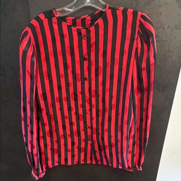Oscar de la Renta Red and Black Boxy Blouse with Lace Trim Vintage 100% Silk - Picture 6 of 7